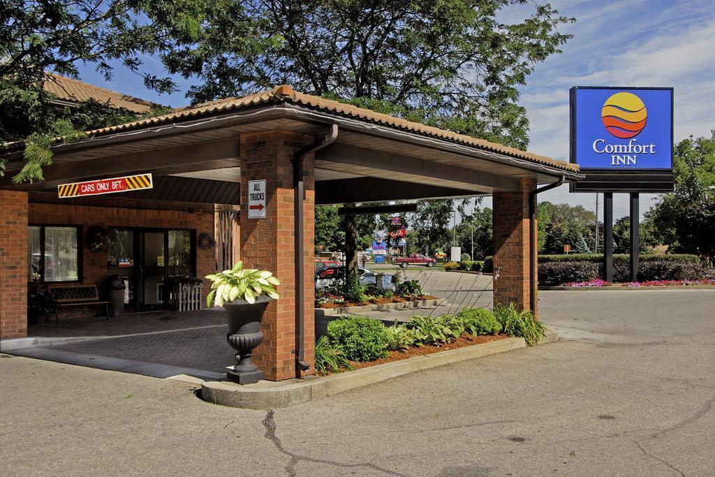 Comfort Inn Simcoe Exterior photo