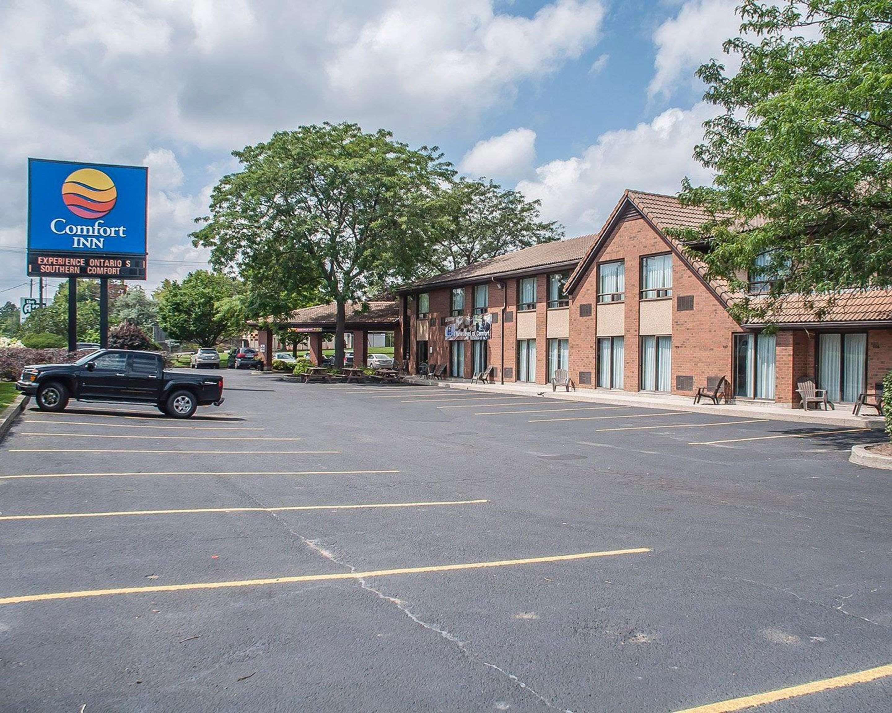 Comfort Inn Simcoe Exterior photo