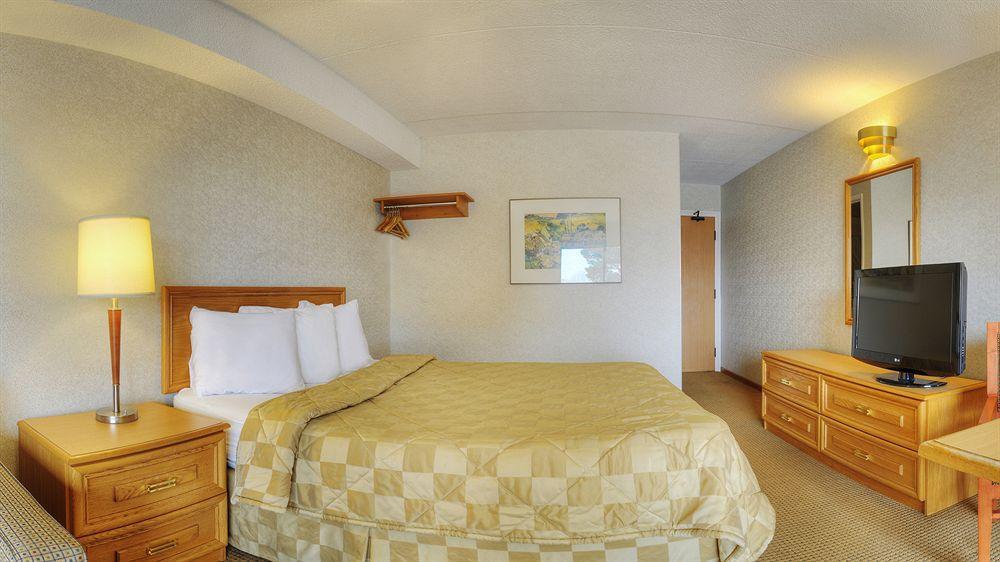 Comfort Inn Simcoe Exterior photo