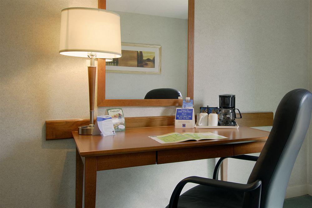 Comfort Inn Simcoe Exterior photo