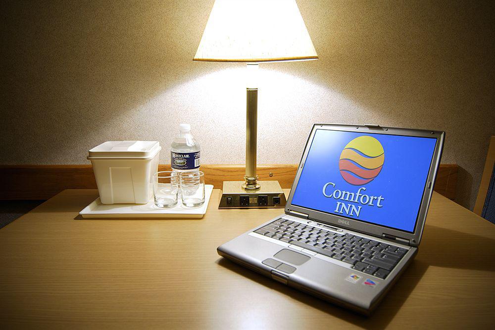 Comfort Inn Simcoe Exterior photo